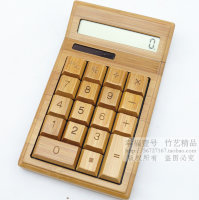 Калькулятор с корпусом из бамбука. На радость финансистам.